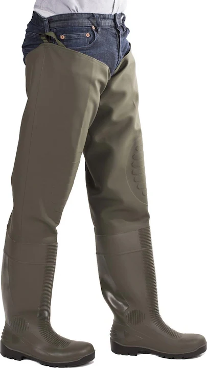 Forth wading boot goes up to the thighs