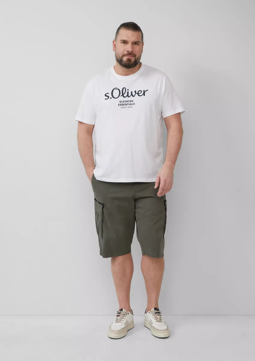 Cargo-Short mit Eingrifftaschen mit Straigt Leg