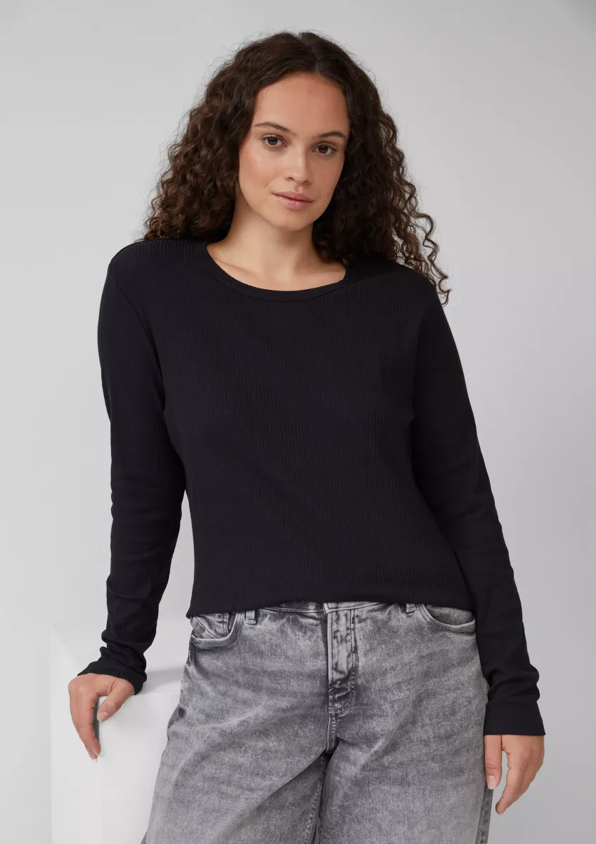 Geripptes Longsleeve im Slim Fit