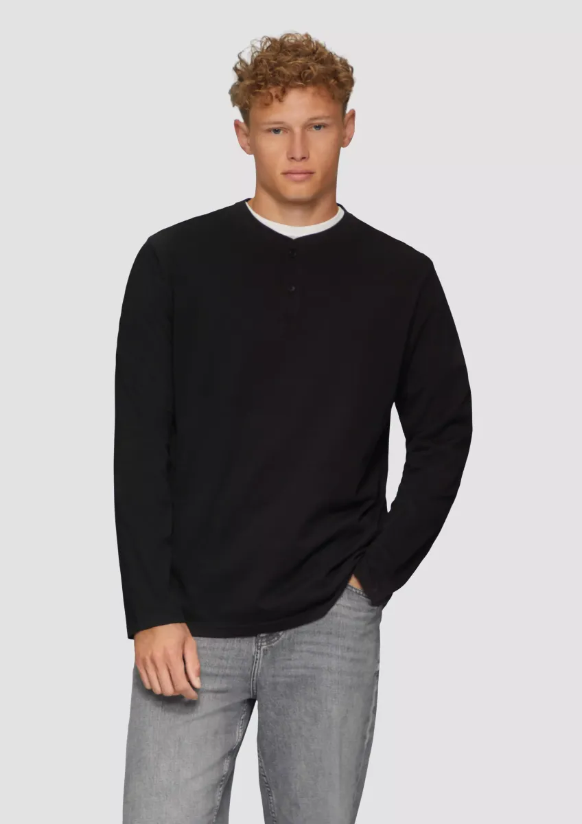 Henley mit Knopfverschluss