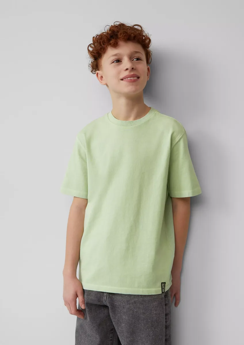 Hochwertiges Jerseyshirt aus schwerer Baumwolle mit Garment Dye