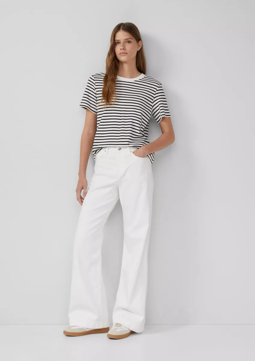 Jeans Suri / Regular Fit / Mid Rise / Wide Leg