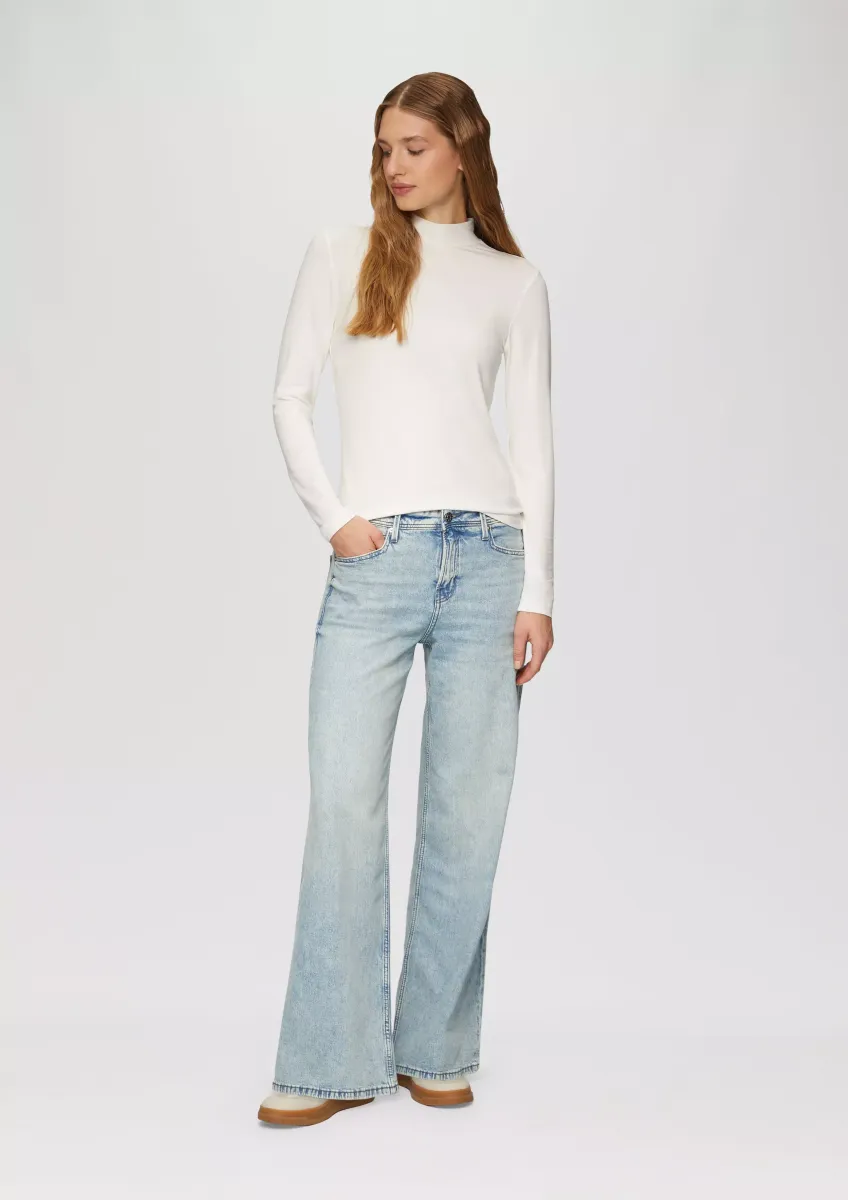 Jeans Suri / Regular Fit / Mid Rise / Wide Leg