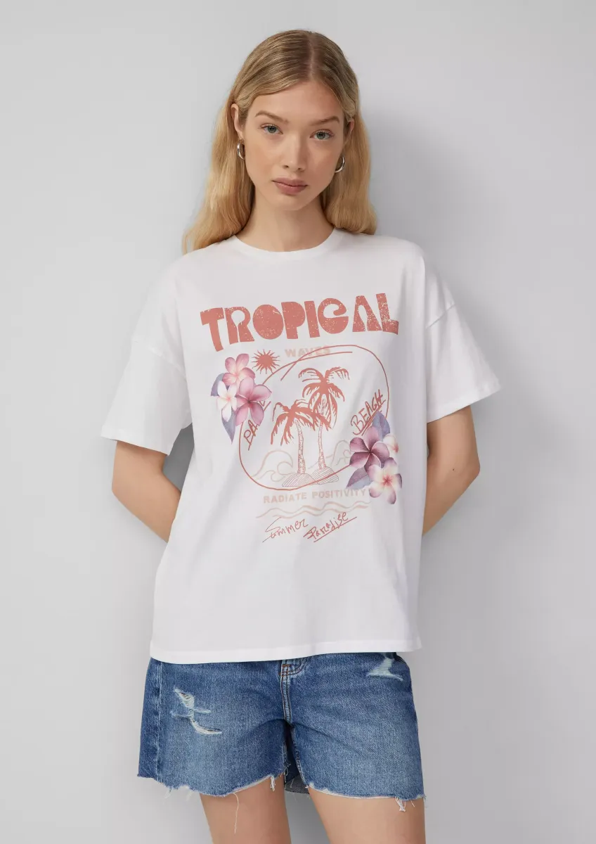 Lässiges T-Shirt mit Frontprint