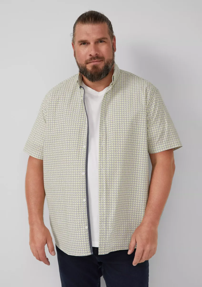 Regular Fit: Gemustertes Kurzarmhemd aus Baumwolle mit Button-Down-Kragen