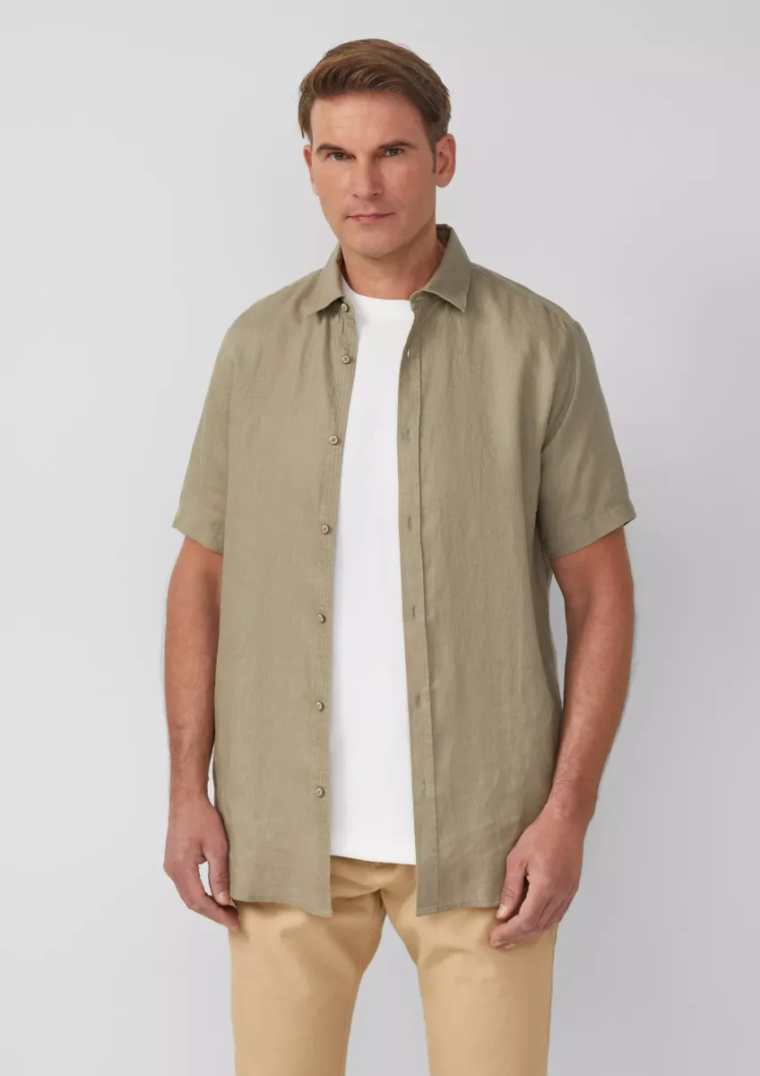 Regular Fit: Leichtes Kurzarmhemd aus 100% Leinen