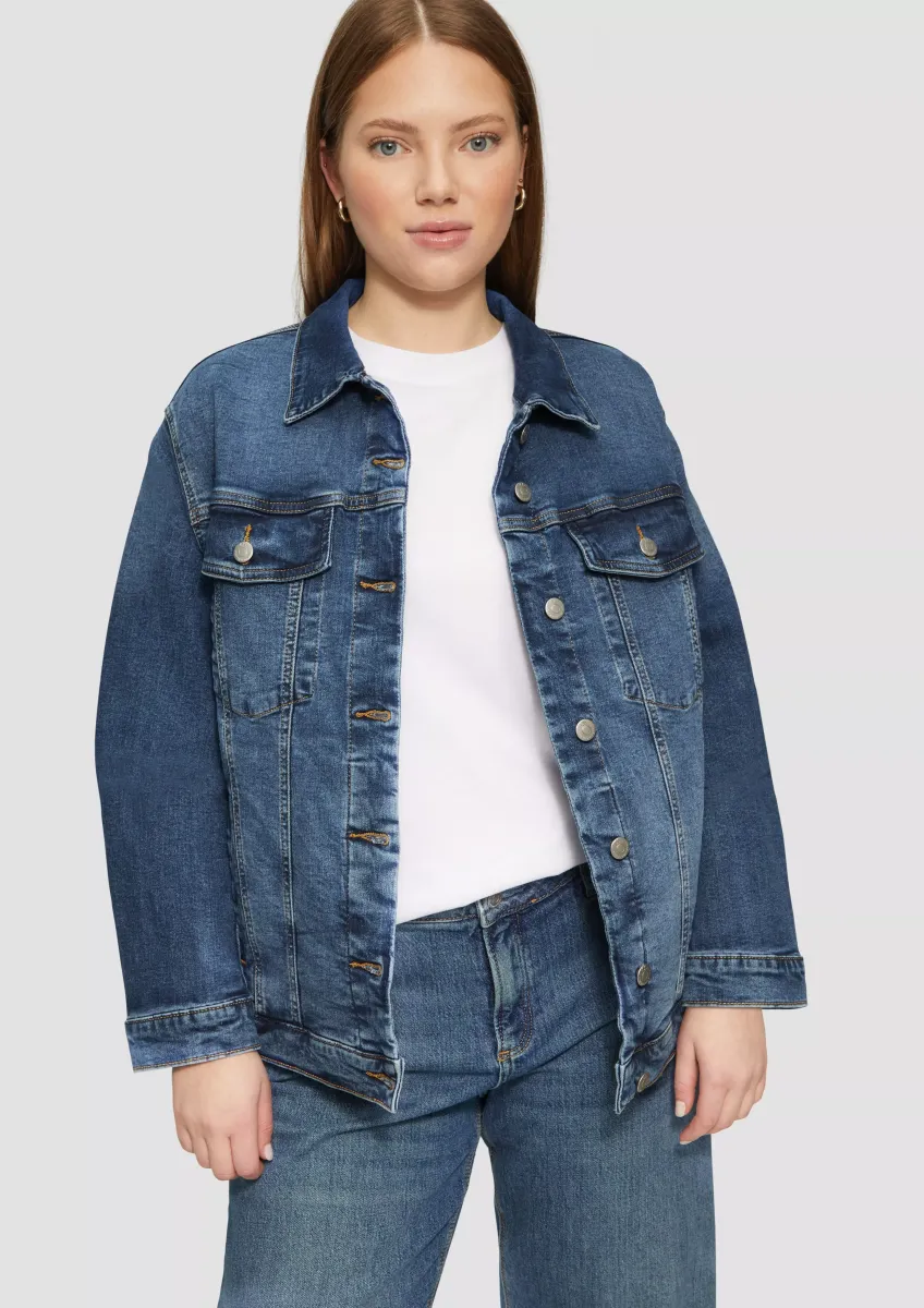 Schmal geschnittene Denimjacke in authentischer Waschung