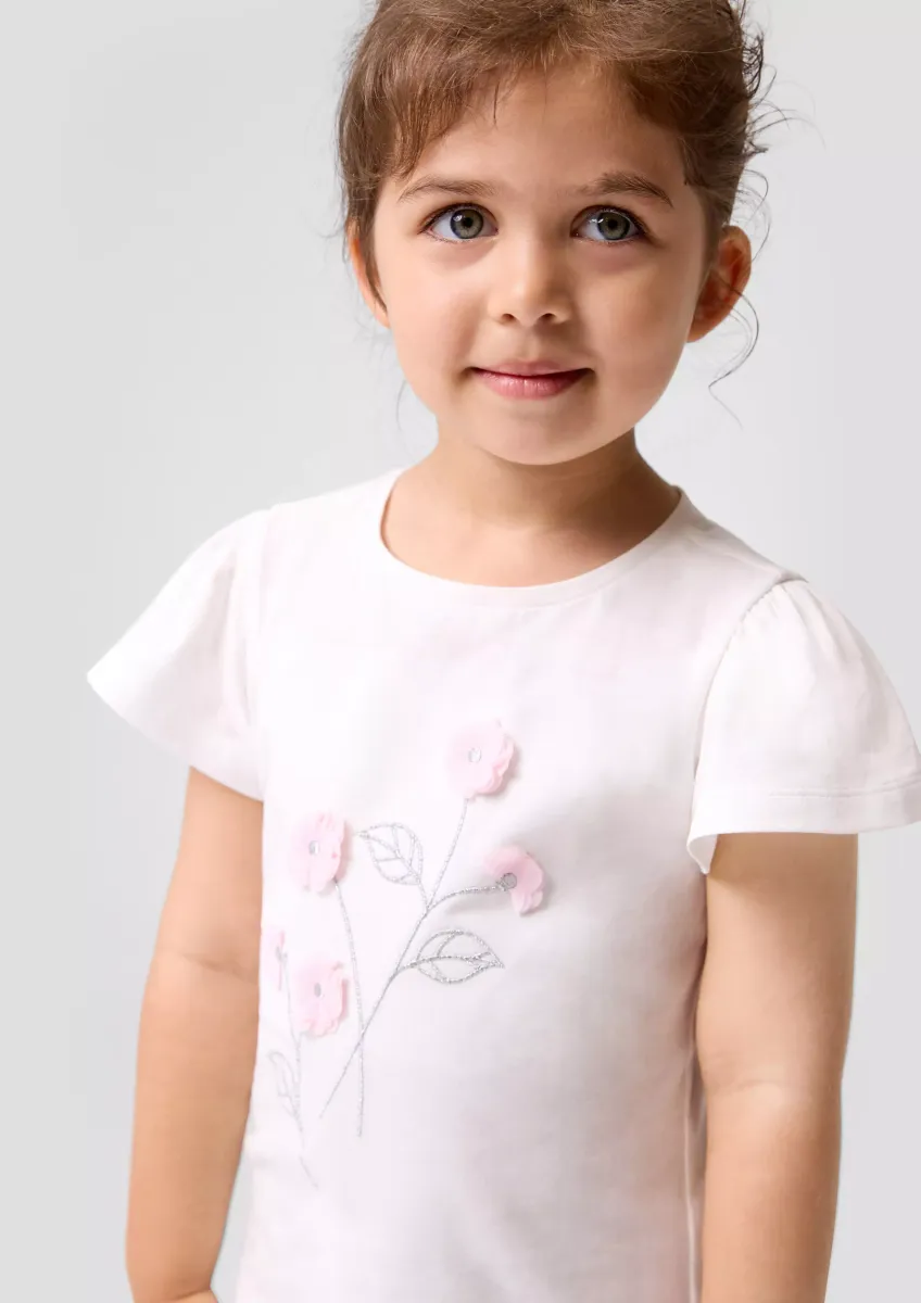 Shirt mit Metallic-Garn-Stickerei und Blumenapplikation