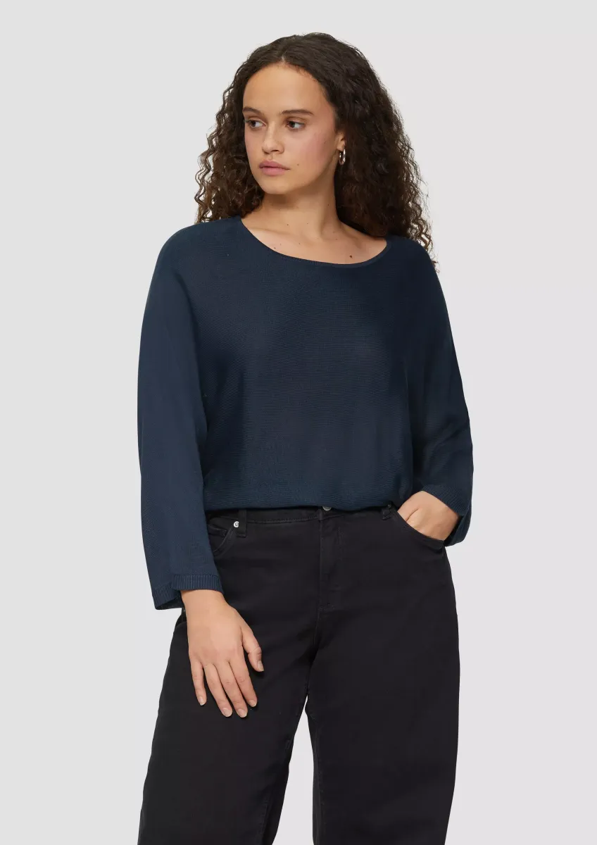 Strickpullover mit Fledermausärmeln