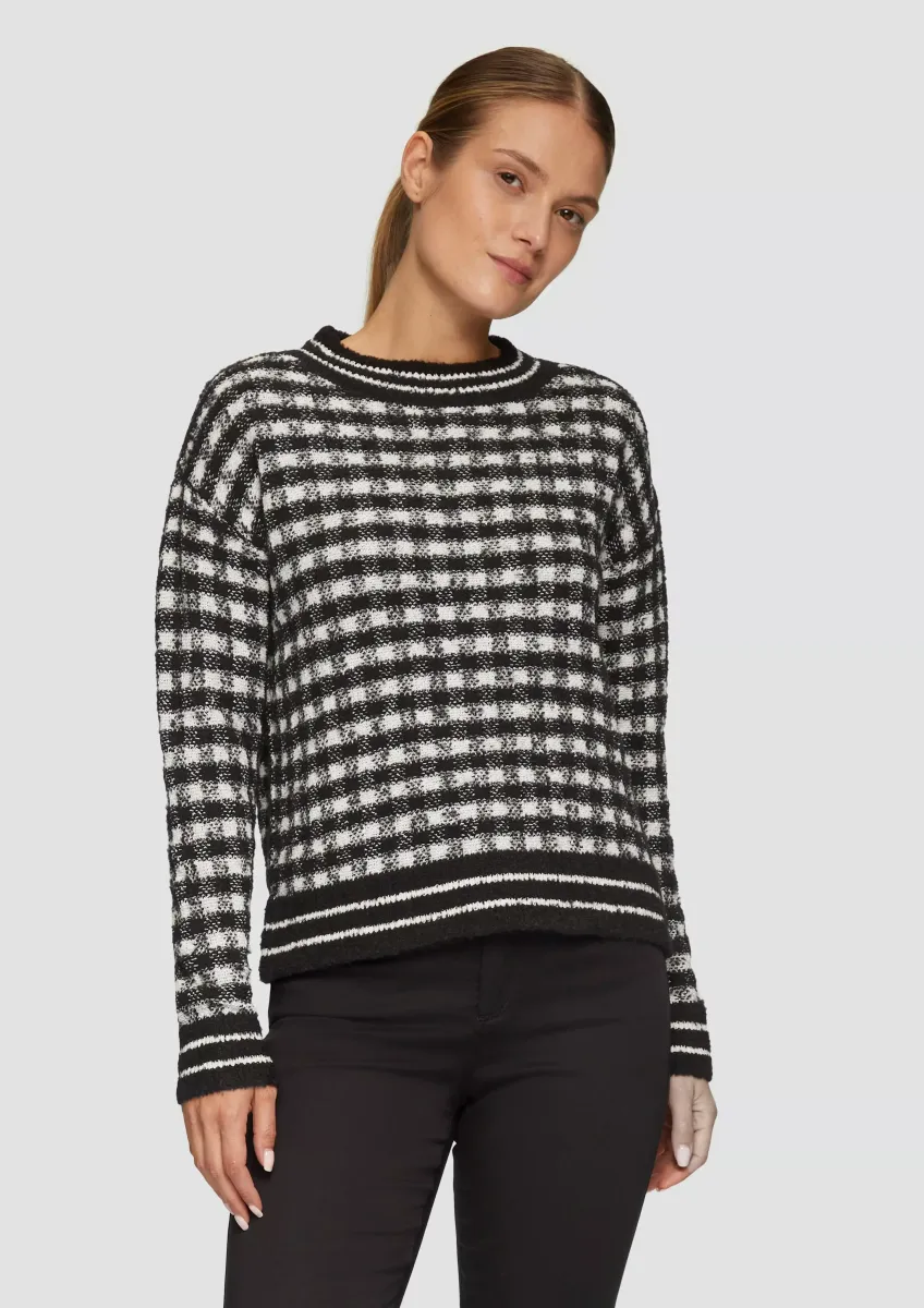Strickpullover mit Karomuster