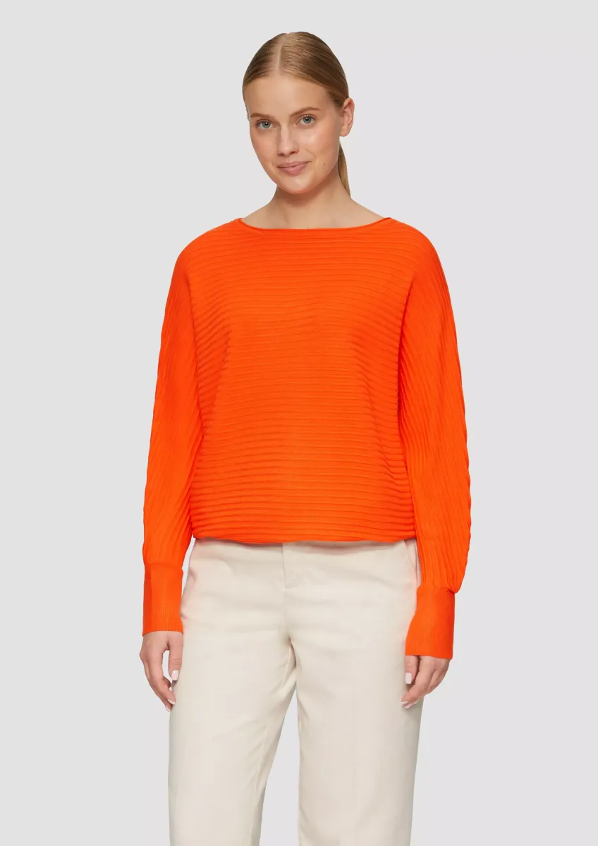 Strukturierter Strickpullover mit Fledermausärmeln