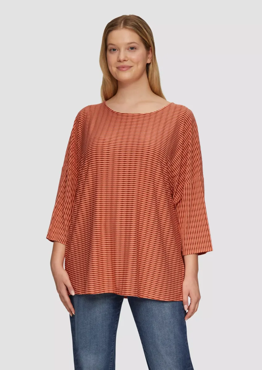 Strukturiertes Shirt mit Fledermausärmeln