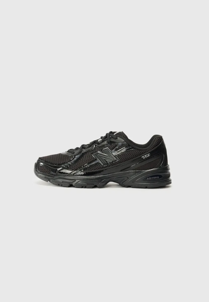 740 UNISEX - Sneaker low - black