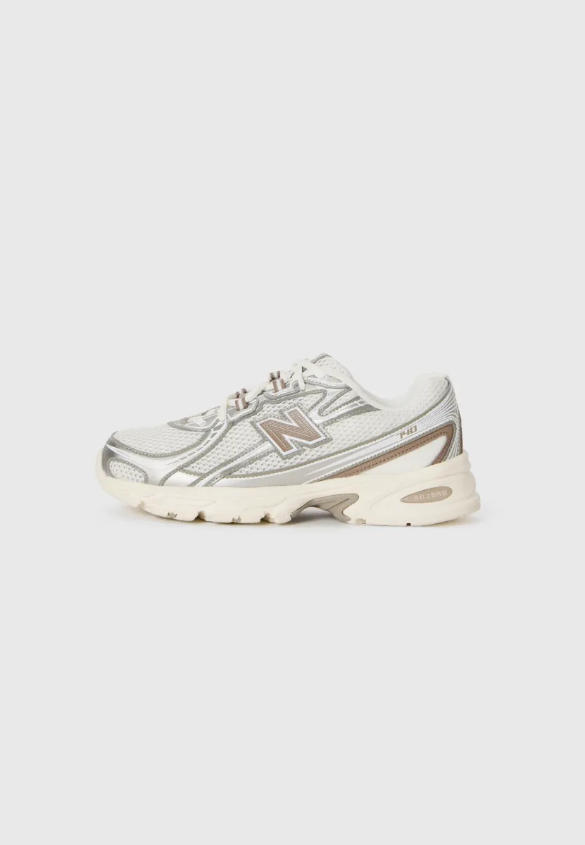 740 UNISEX - Sneaker low - silver-coloured