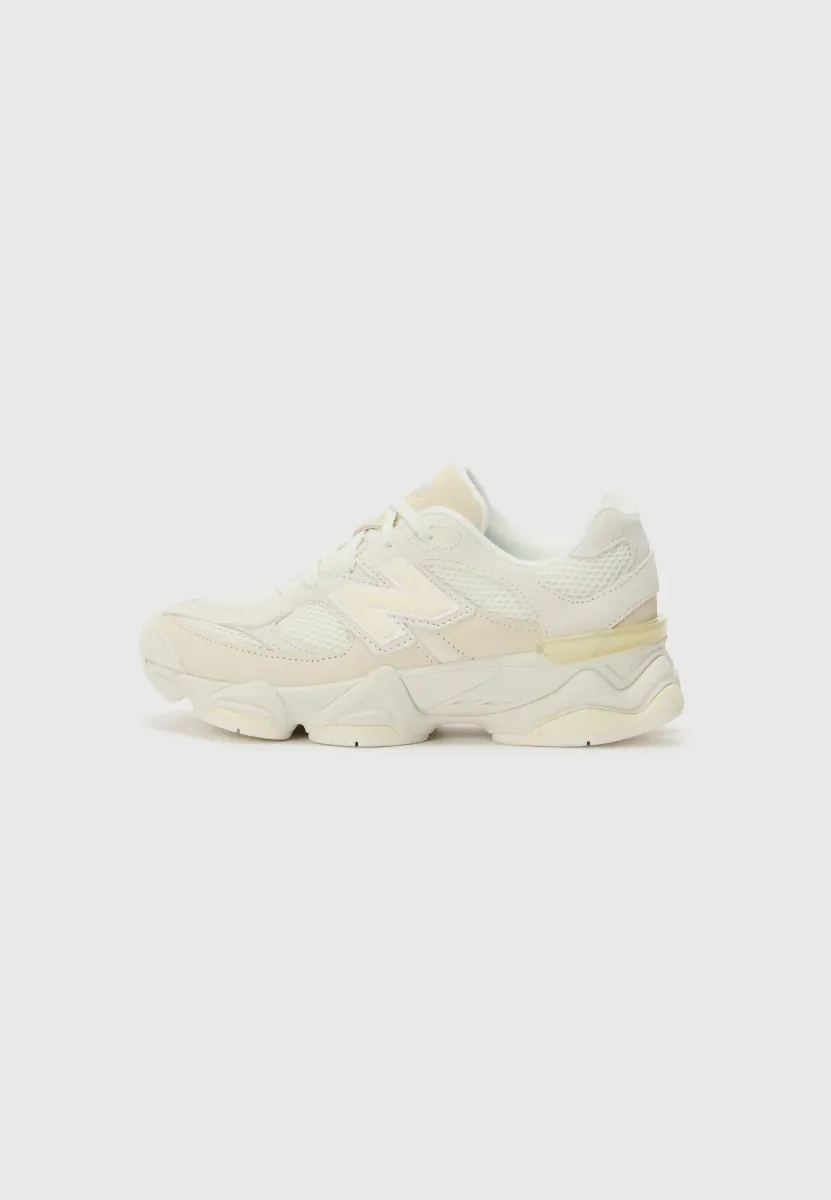 9060 UNISEX - Sneaker low - angora