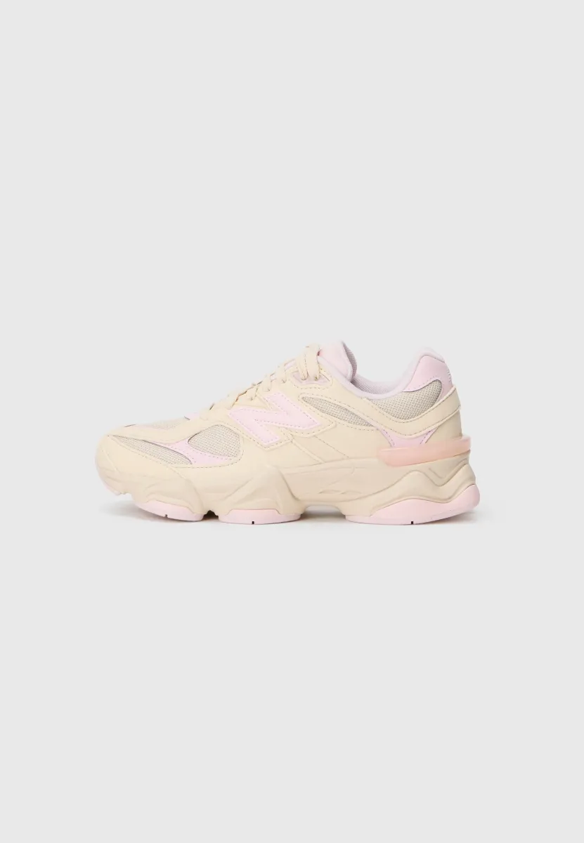 9060 UNISEX - Sneaker low - bisque