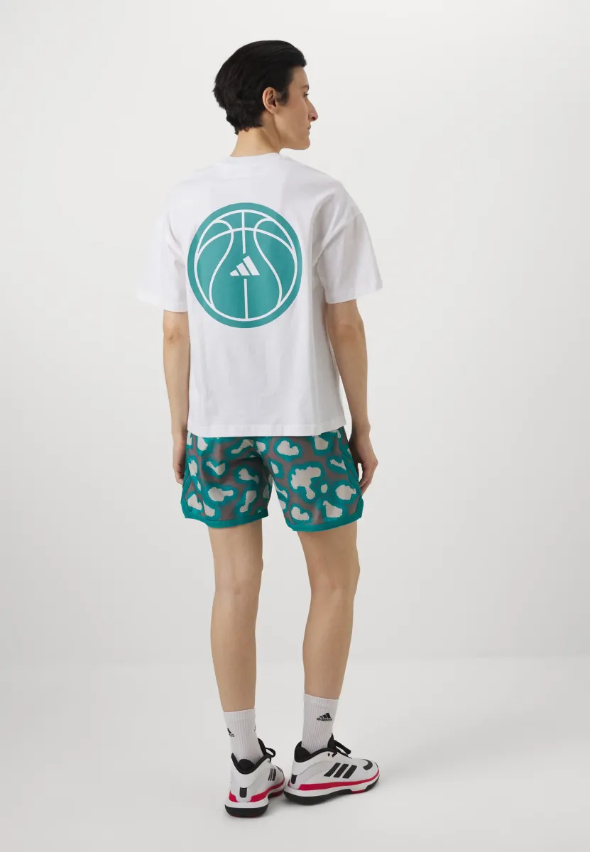 ADI TEE - T-Shirt print - white/powder teal