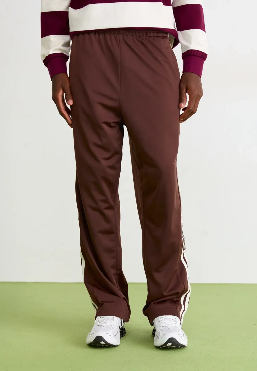 ADIBREAK - Jogginghose - auburn/off white