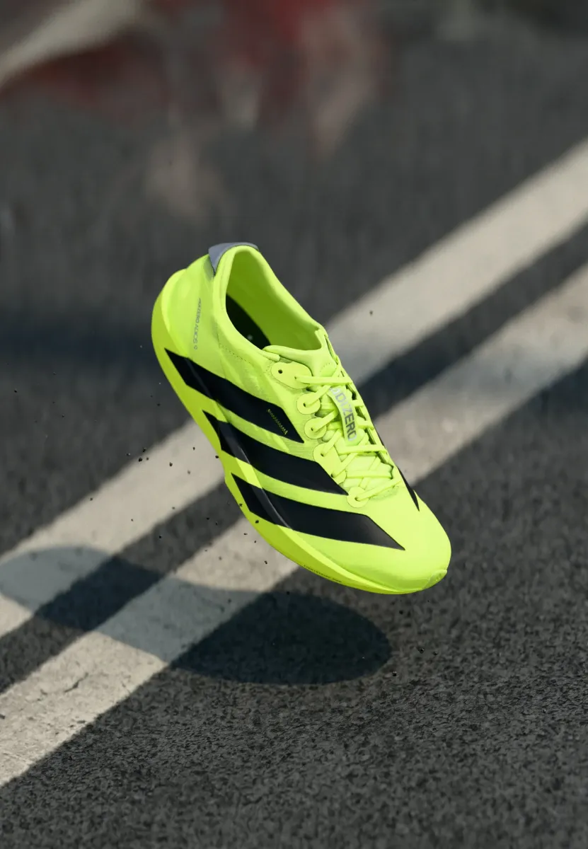 ADIZERO ADIOS 9 - Laufschuh Straße - lucid lemon core black halo silver