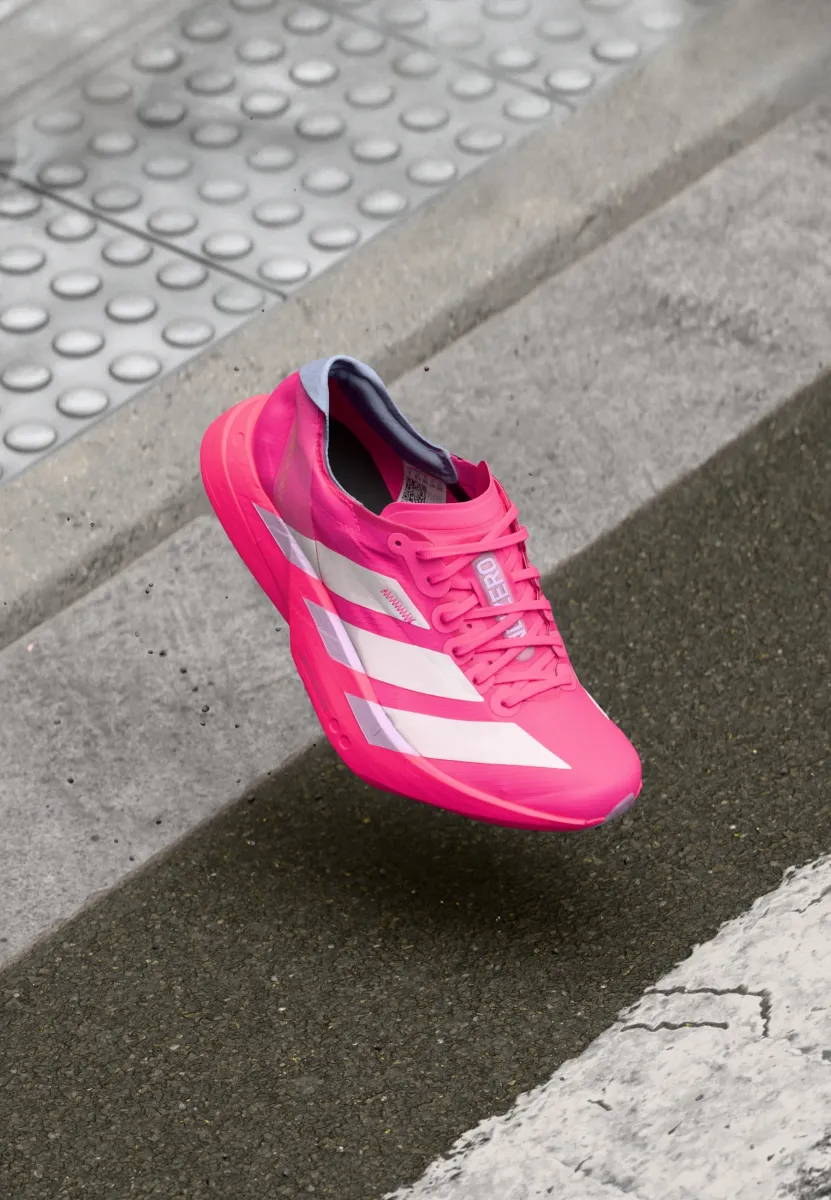 ADIZERO ADIOS PRO 4 - Laufschuh Straße - shock pink metalic aurora plum