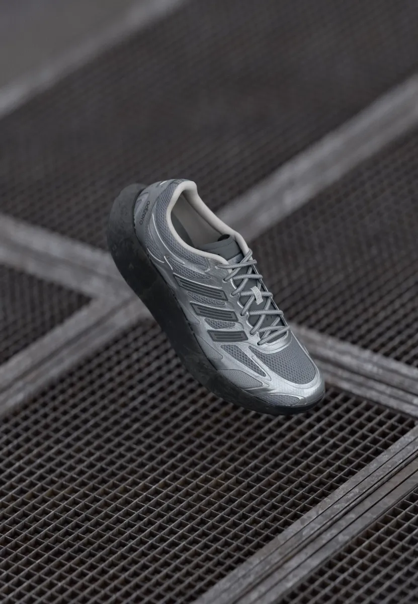 ADIZERO ARUKU UNISEX - Sneaker low - silver-coloured metallic/grey three/grey five