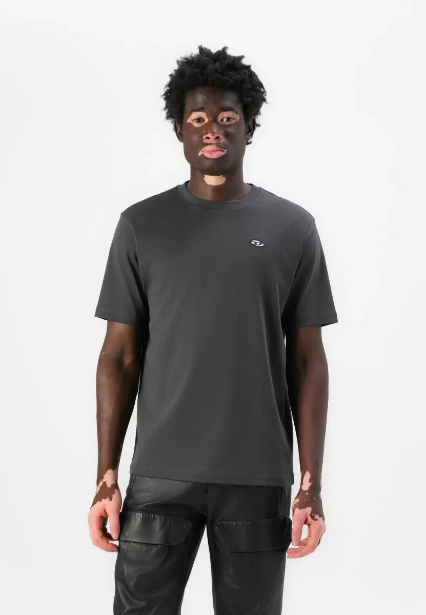 ADJUST DOVAL - T-Shirt basic - black