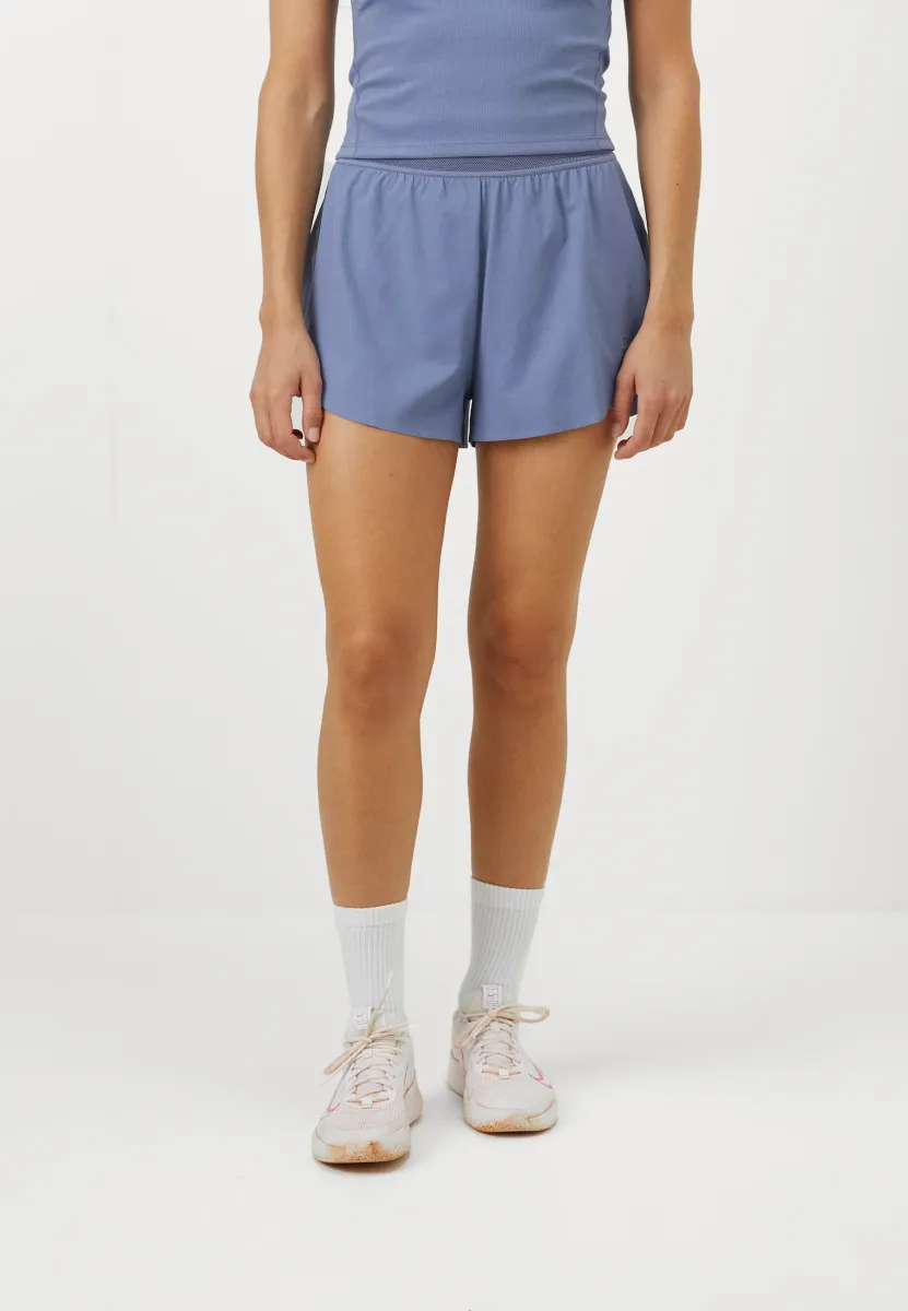 ADVANTAGE ACE SHORT - Kurze Sporthose - world indigo