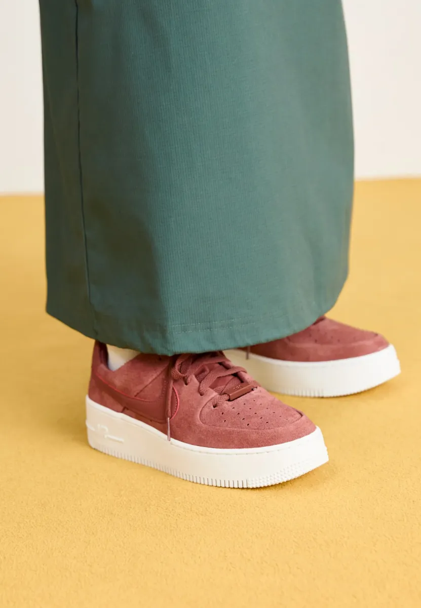 AF1 SAGE - Sneaker low - red sepia