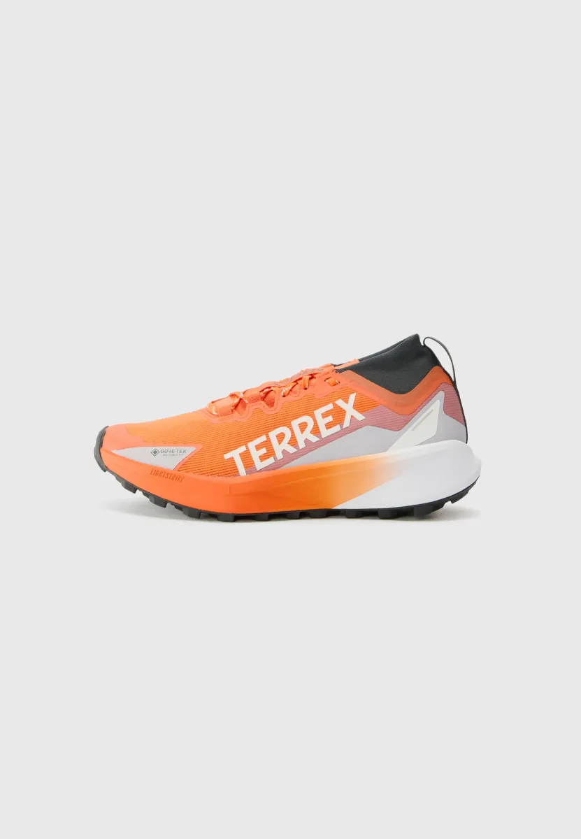 AGRAVIC - Laufschuh Trail - semi impact orange/ftwr white/carbon
