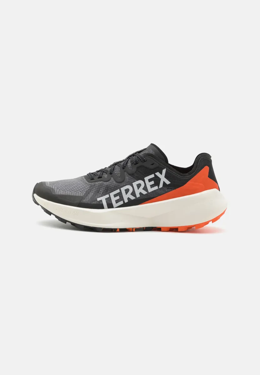 AGRAVIC SPEED - Laufschuh Trail - core black/grey one/impact orange