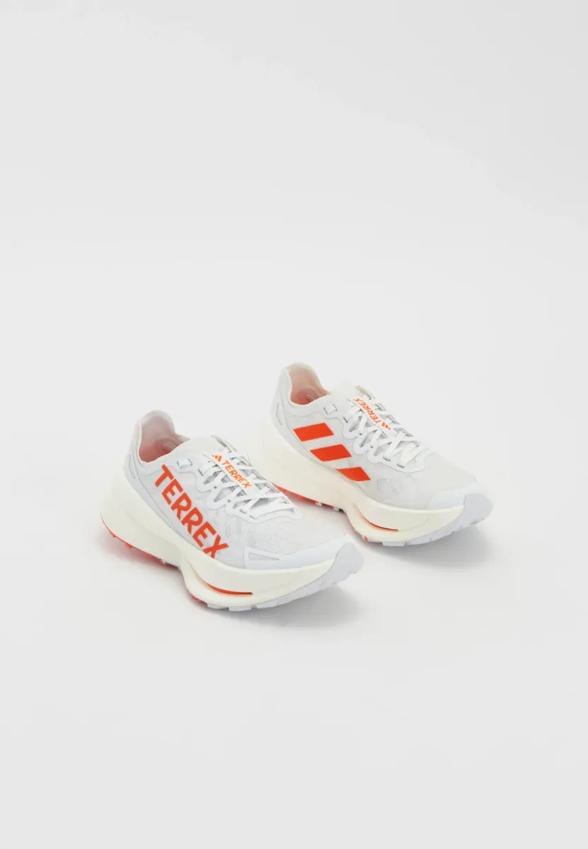 AGRAVIC SPEED ULTRA W - Laufschuh Trail - cloud white/impact orange/dash grey