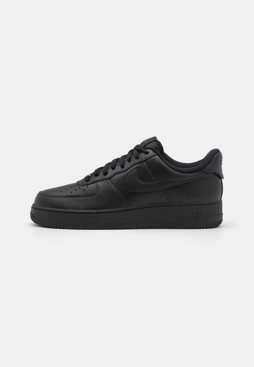 AIR FORCE 1 07 FLYEASE - Sneaker low - black
