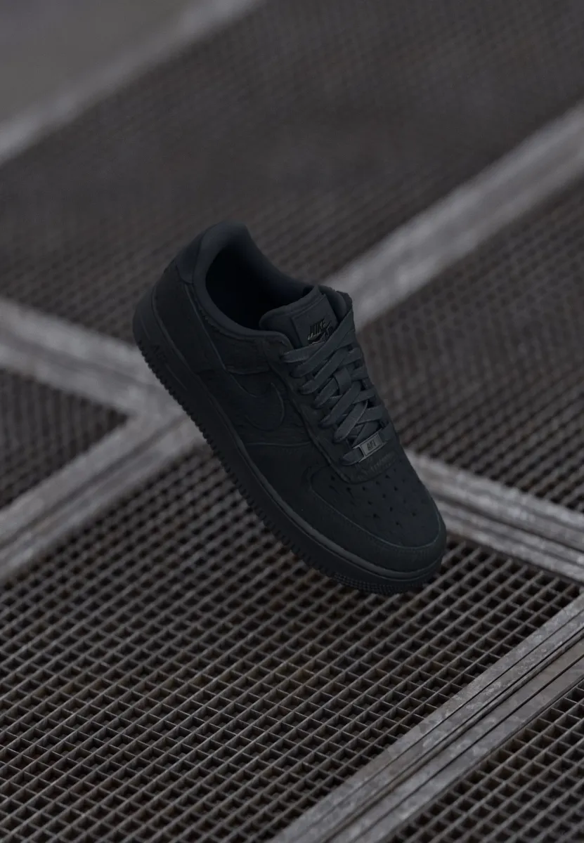 AIR FORCE 1 - Sneaker low - black/off noir