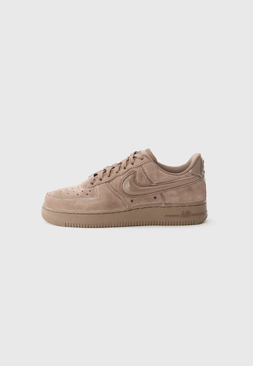 AIR FORCE 1 - Sneaker low - mink brown/black