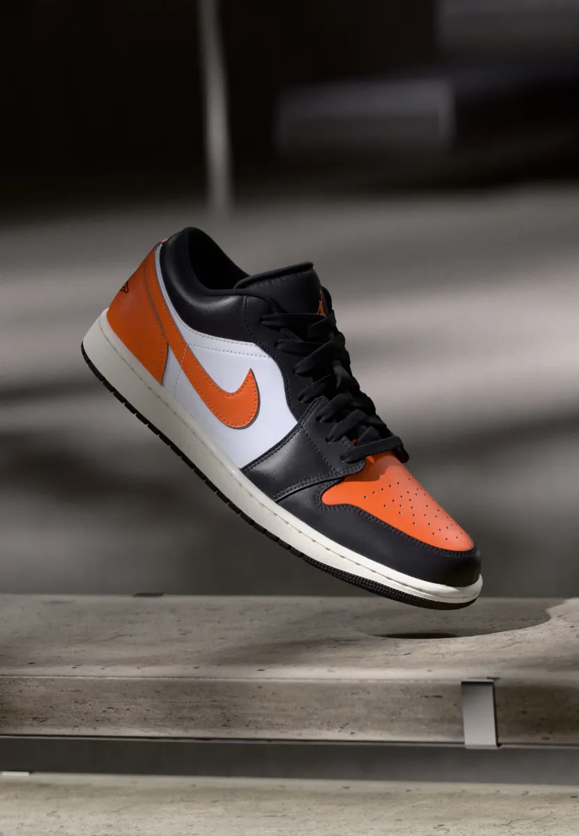 AIR JORDAN 1 - Sneaker low - black/starfish/white/sail