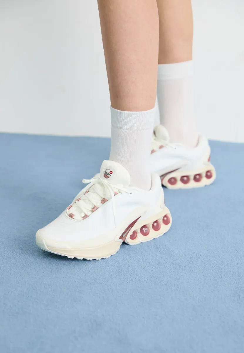 AIR MAX DN TECH - Sneaker low - off white