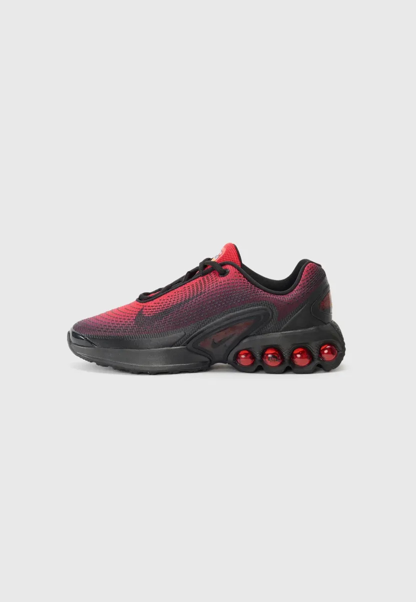 AIR MAX UNISEX - Sneaker low - univ red/black/sundial white/comet red/bright mandarin