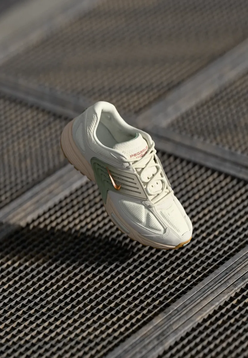 AIR PEGASUS WAVE STYLE - Sneaker low - sail/metallic copper/phantom/seafoam/pearl white/light brown