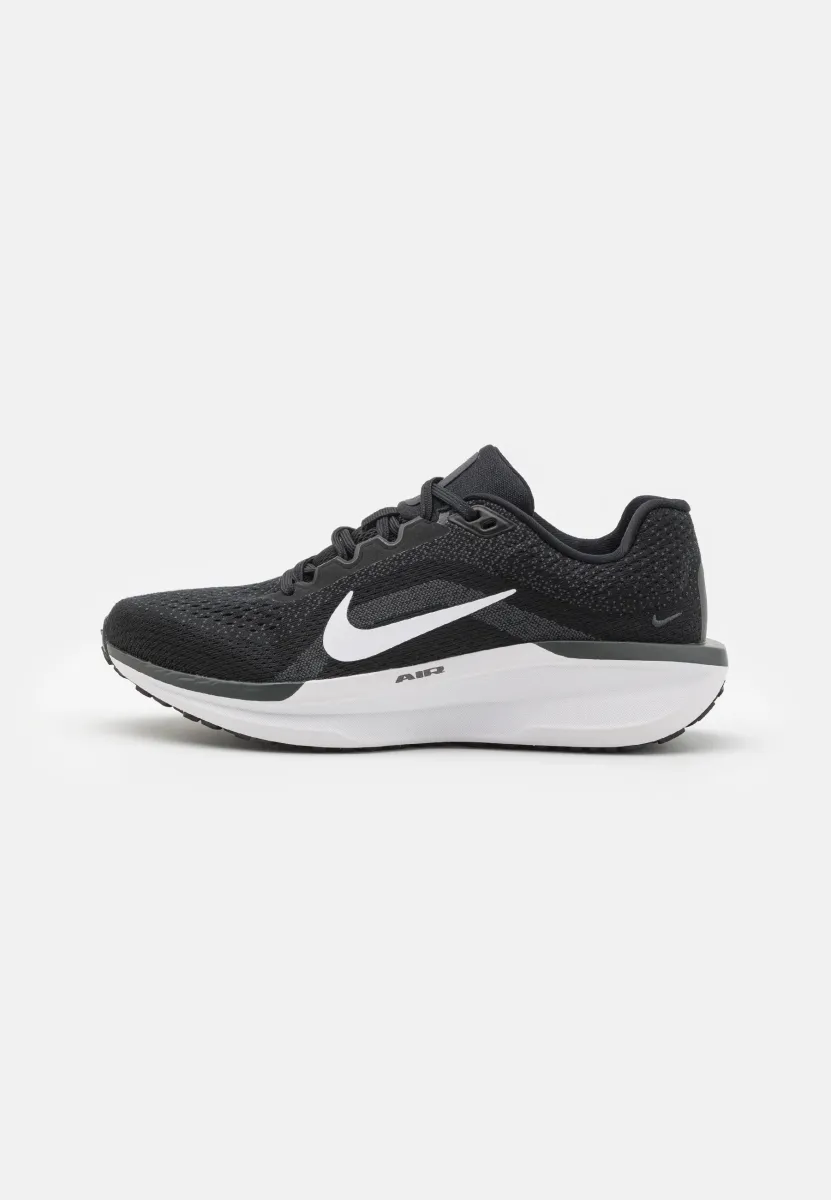 AIR WINFLO 11 - Laufschuh Straße - black, white