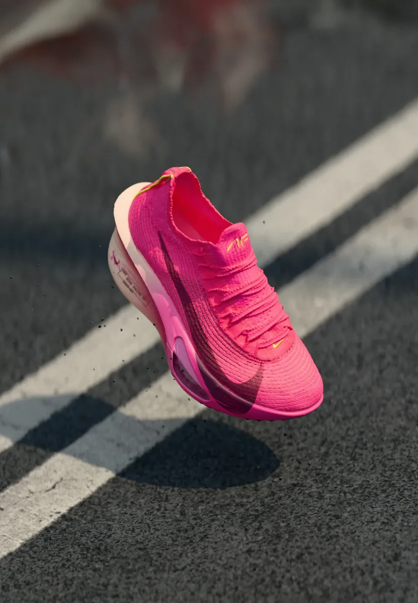 AIR ZOOM ALPHAFLY NEXT% 3 - Laufschuh Straße - hyper pink/bordeaux/crimson tint/pink spell/sweet beet/volt