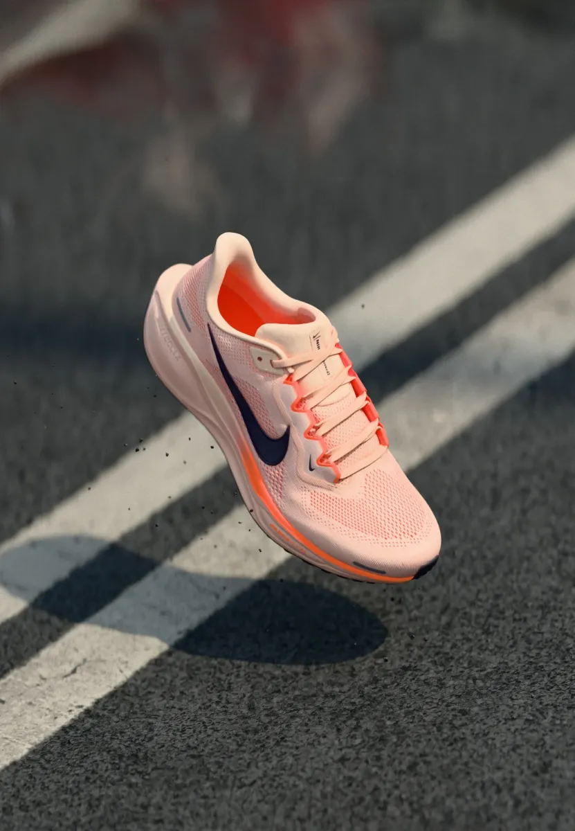 AIR ZOOM PEGASUS 41 - Laufschuh Straße - crimson tint/gridiron/washed coral/total orange