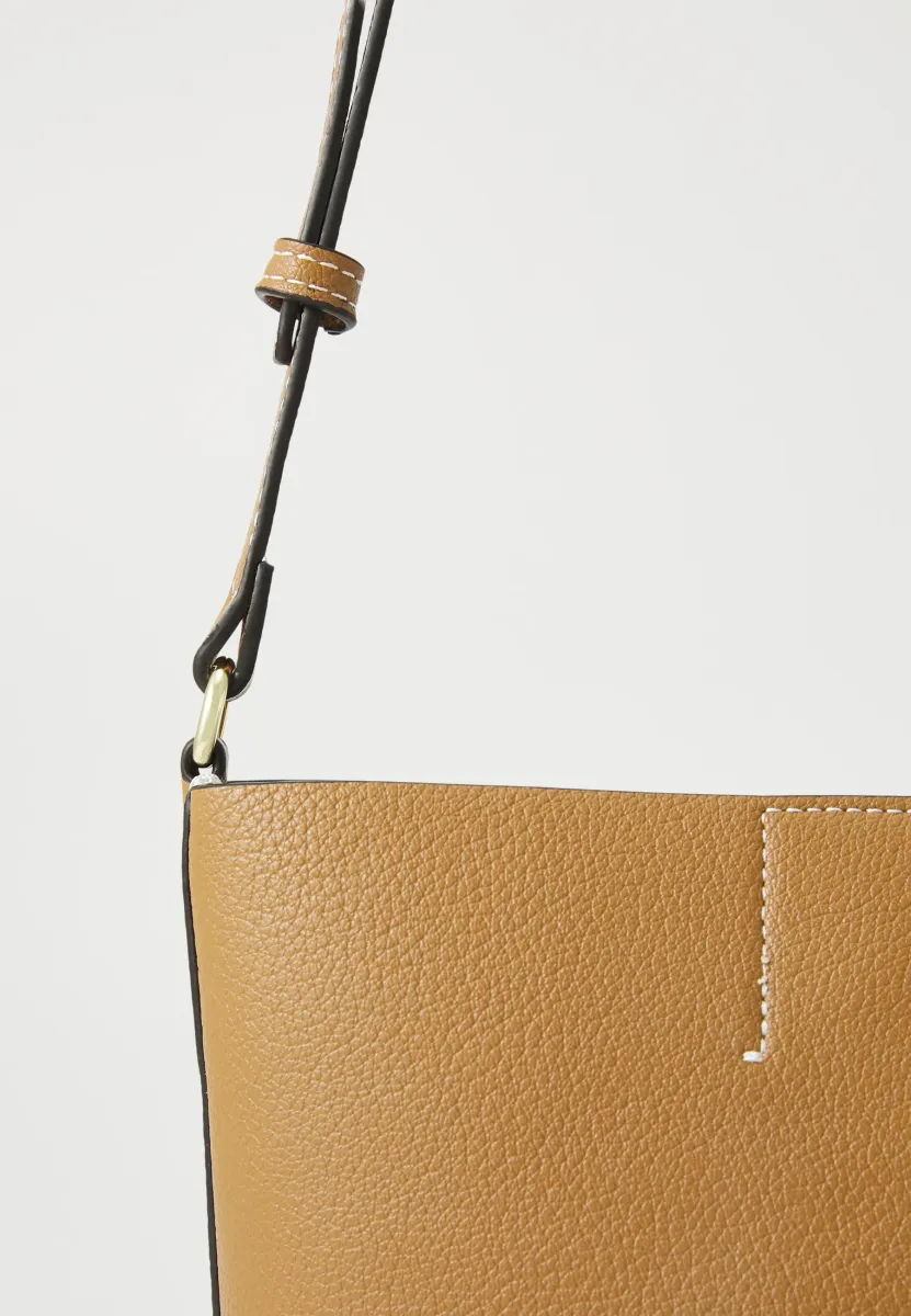 ALICE  - Umhängetasche - camel