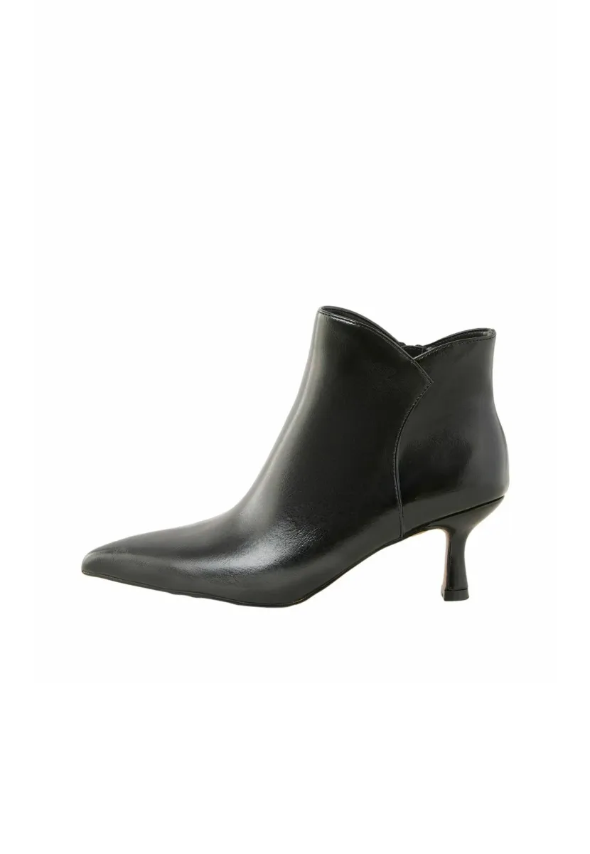 Ankle Boot - black