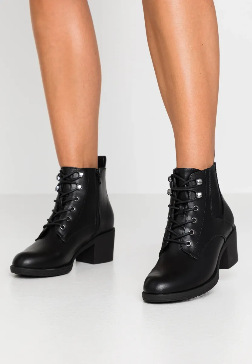 Ankle Boot - black