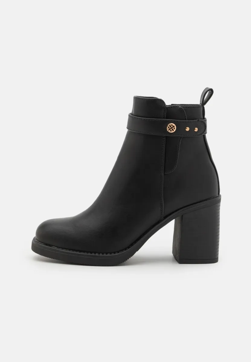 Ankle Boot - black