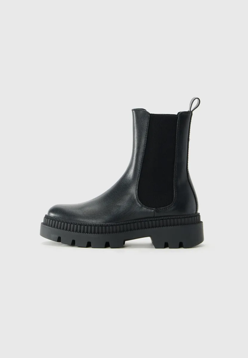 Ankle Boot - black