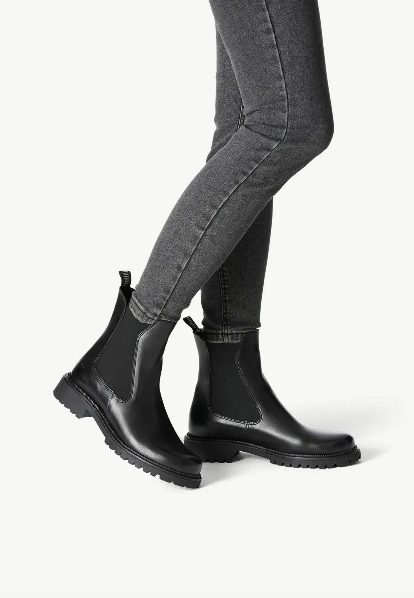 Ankle Boot - black