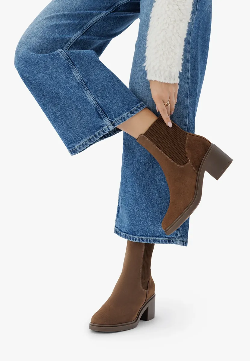 Ankle Boot - brown