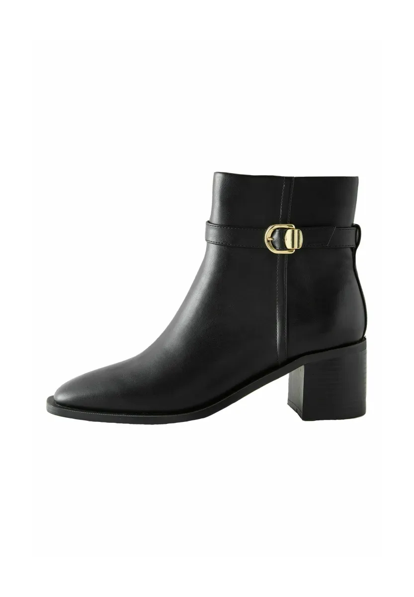 Ankle Boot - new black