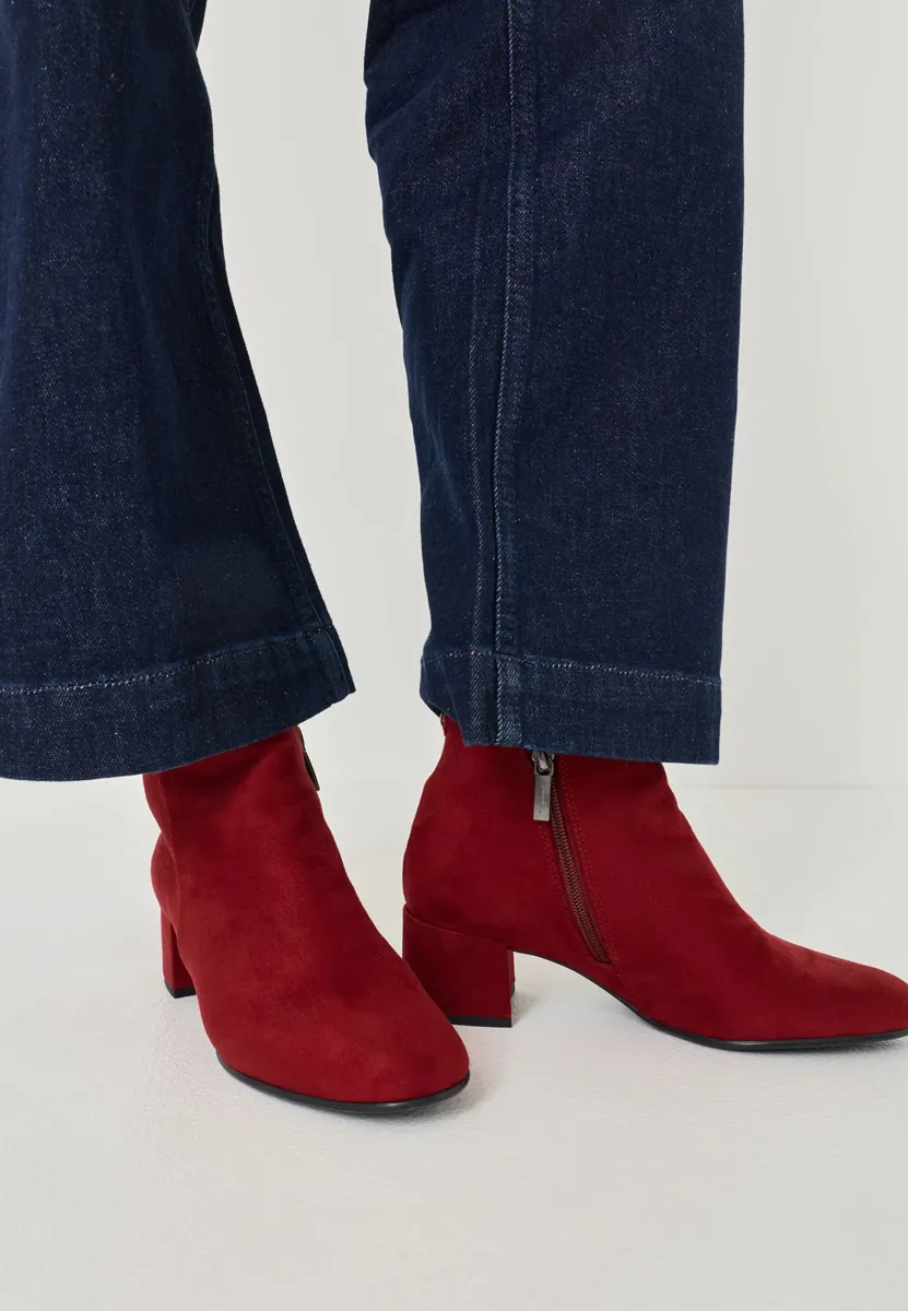 Ankle Boot - red